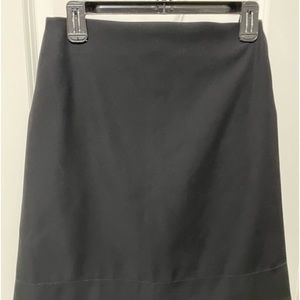Louis Vuitton uniform aline black skirt. Great condition.